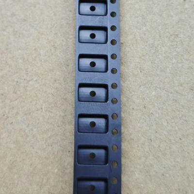 Des rubans porteurs en relief SMD de 4 mm avec motif en relief diamanté et résistance aux UV