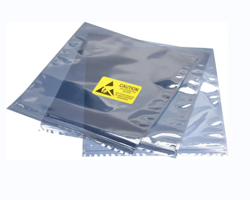 Des sacs de protection contre l'humidité offrent un blindage statique et une protection contre l'humidité