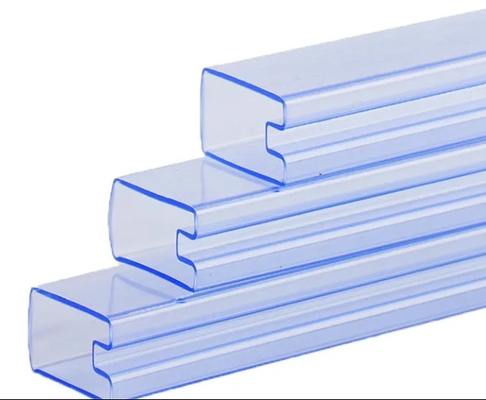 Traitement antistatique de surface facilité par un alimentateur d'encapsulation IC dans un tube IC transparent