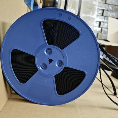Des bandes et bobines de support en relief SMD ESD et résistantes à l'humidité pour la fabrication d'électronique