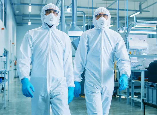 Vêtements pour salle blanche
