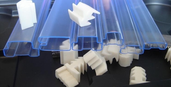 Tuyau en plastique statique sûr de PVC d'ESD anti pour les composants électroniques