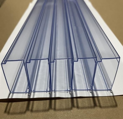 Tube flexible de PVC d'espace libre d'Esd empaquetant la longueur rectangulaire 300mm-600mm