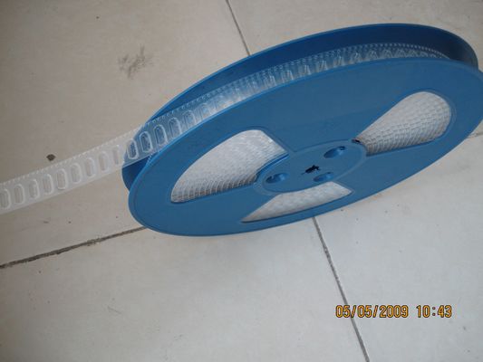 Ruban de transport gaufré PS personnalisé de 72 mm - Norme EIA pour l'emballage de composants électroniques