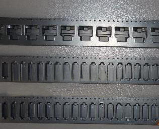 les composants électroniques de 88mm ont gravé la bande en refief ROHS de transporteur approuvée