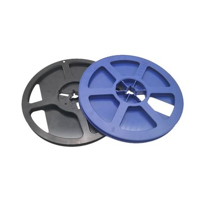 Transparent blanc laiteux blanc mené de bande de noir en plastique léger de bobine