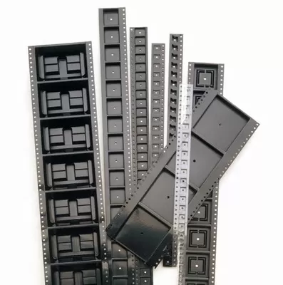 Emballage en bande et bobine en plastique noir basse tension pour module IC